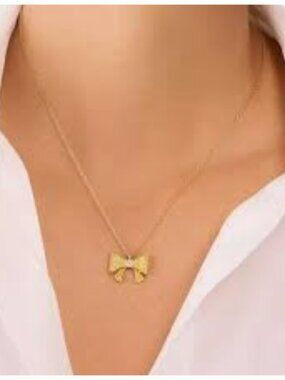 KATE SPADE NEW YORK 'WRAPPED IN A BOW' PENDANT NECKLACE